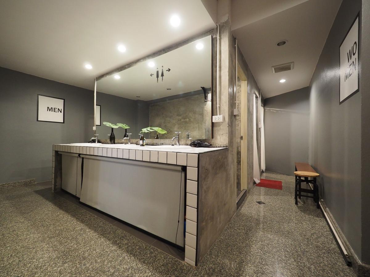 Slumwhite Hostel